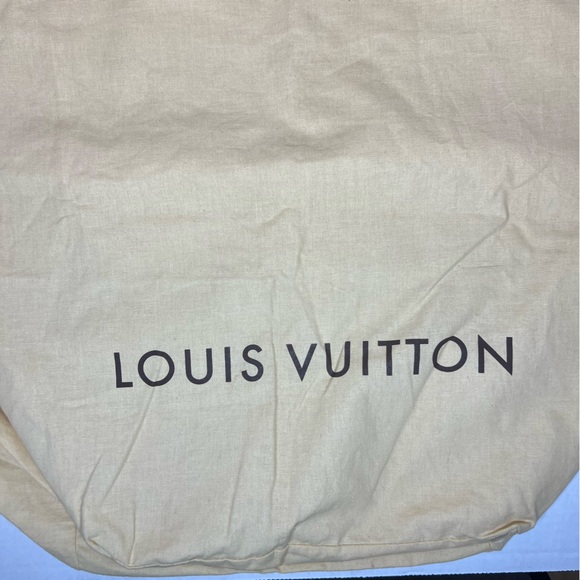 Drawstring Dustbag Extra Large (Louis Vuitton) 30"x24"x11" - Picture 4 of 8